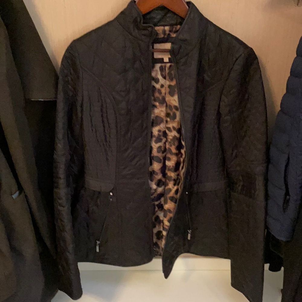 Laundry light weight coat